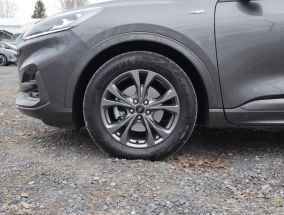 Ford Kuga - 2023
