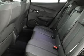 Peugeot 2008 - 2023