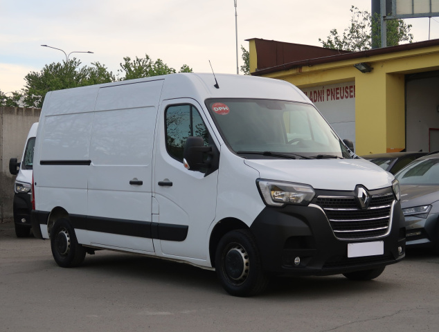 Renault Master 2021