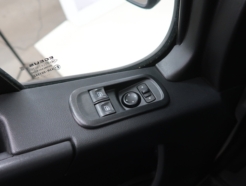 Renault Master, 2021