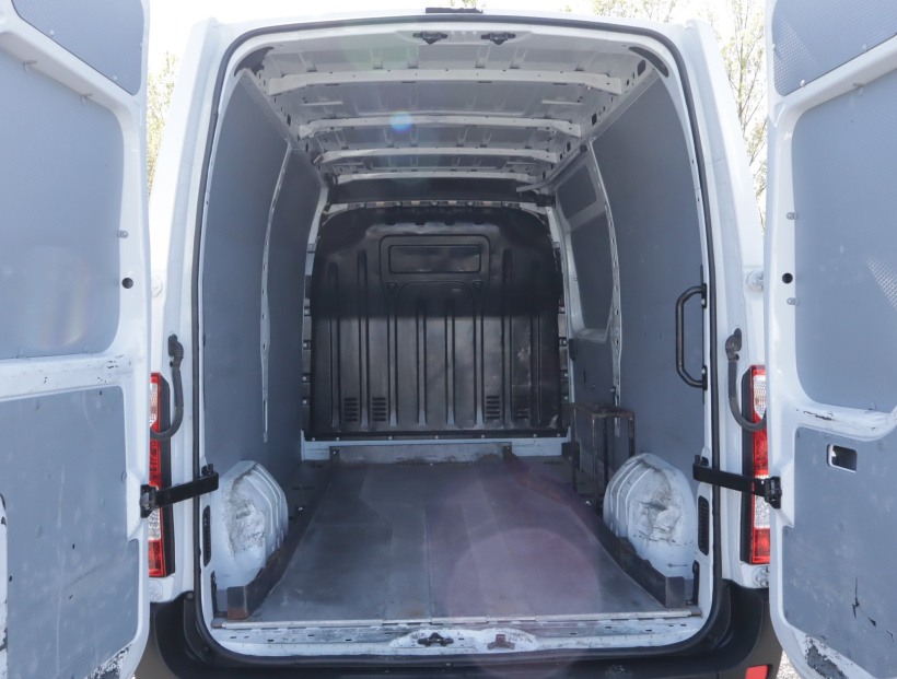 Renault Master, 2021