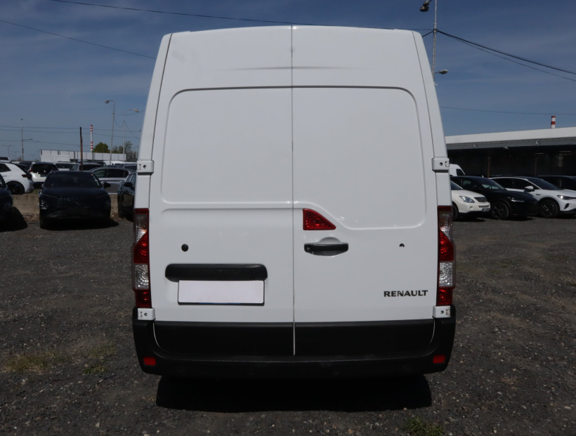 Renault Master, 2021