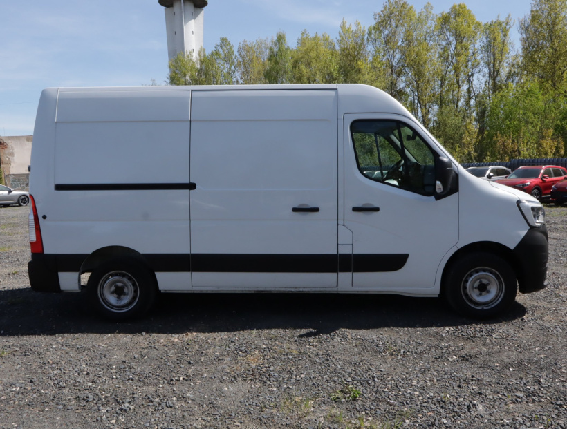 Renault Master, 2021