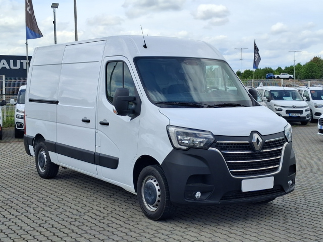 Renault Master 2021