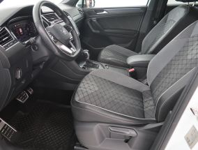 Volkswagen Tiguan - 2022