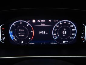 Volkswagen Tiguan - 2022