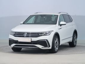 Volkswagen Tiguan - 2022