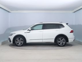 Volkswagen Tiguan - 2022