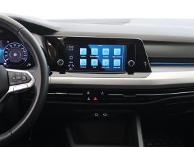 Volkswagen Golf - 2024