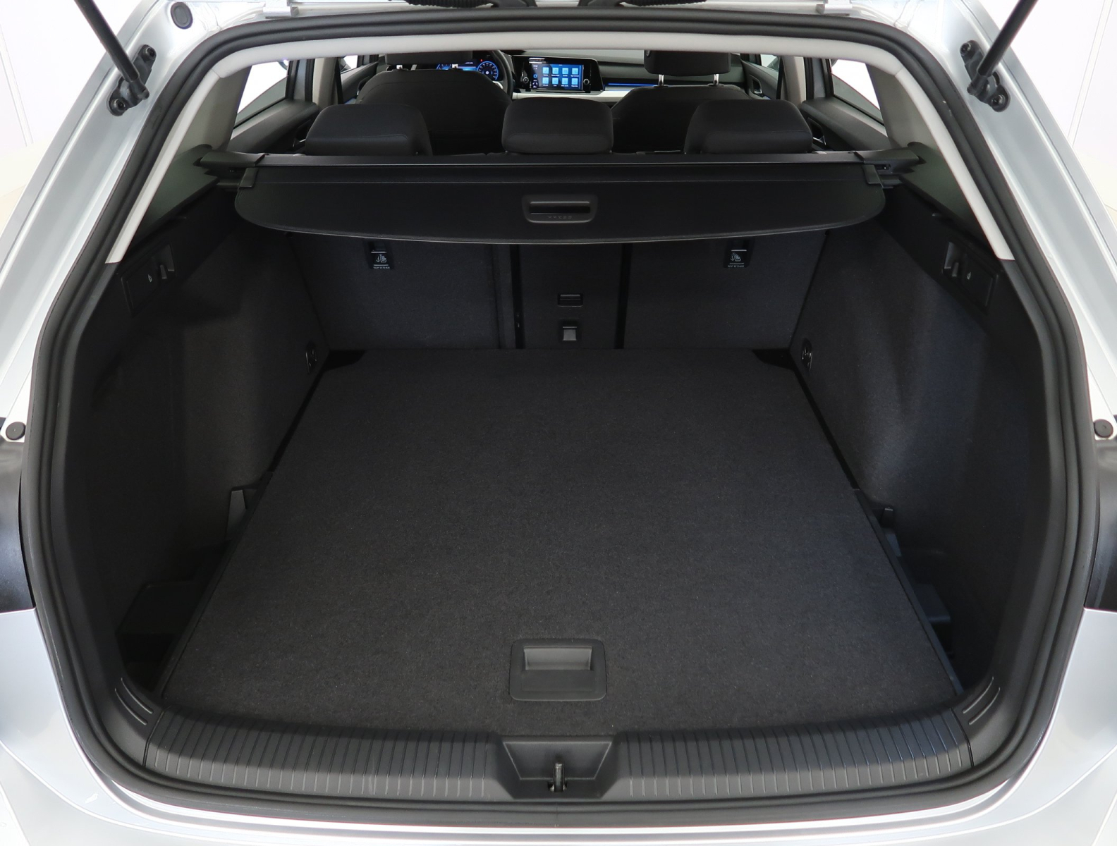 Volkswagen Golf - 2024