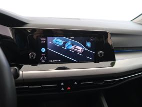 Volkswagen Golf - 2024