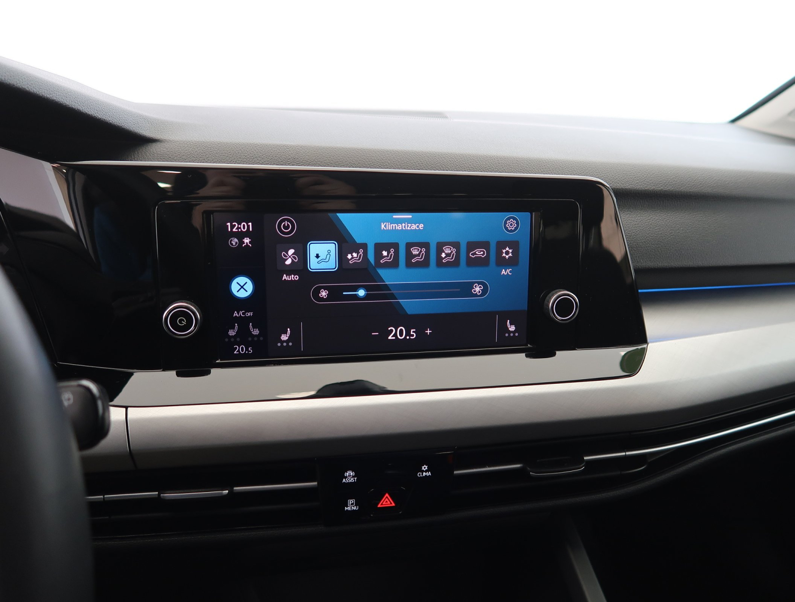 Volkswagen Golf - 2024