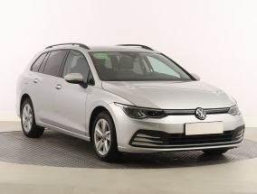 Volkswagen Golf - 2024
