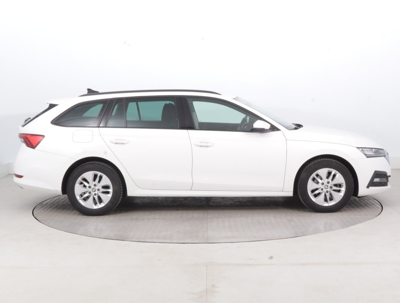 Škoda Octavia, 2021