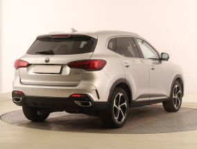 MG HS - 2024
