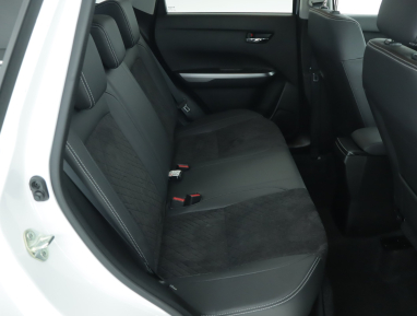 Suzuki Vitara - 2025