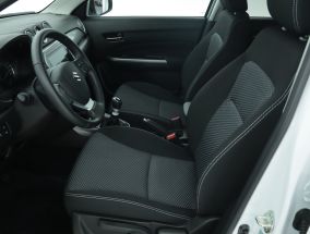 Suzuki Vitara - 2025