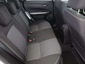 Suzuki Vitara - 2025