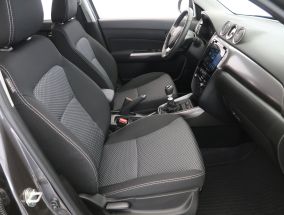 Suzuki Vitara - 2025