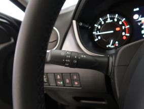 Suzuki Vitara - 2025