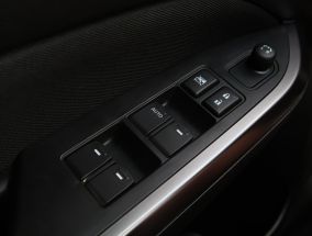 Suzuki Vitara - 2025