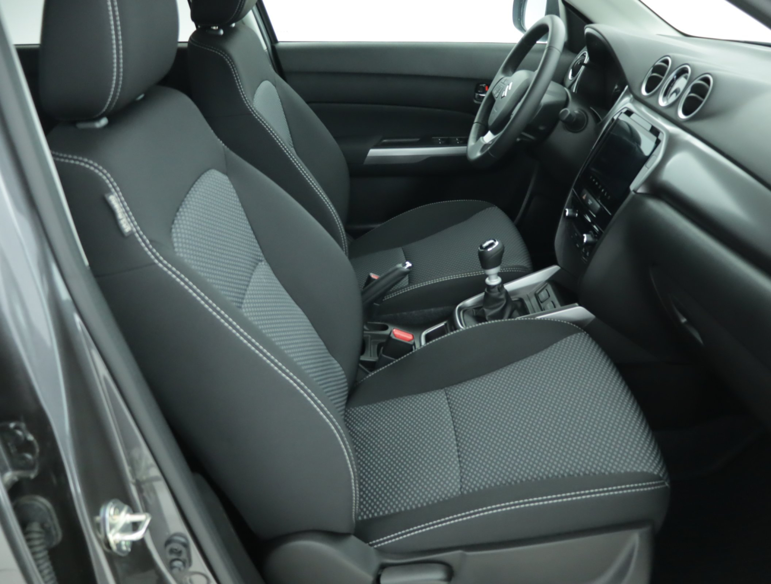 Suzuki Vitara - 2025