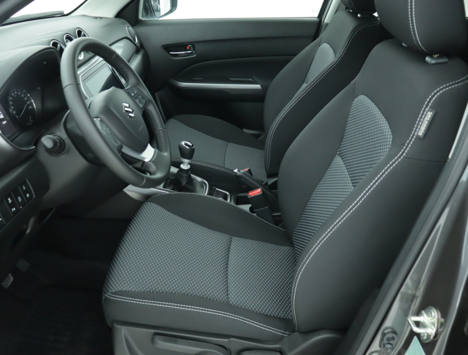 Suzuki Vitara - 2025