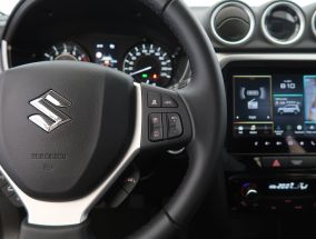 Suzuki Vitara - 2025