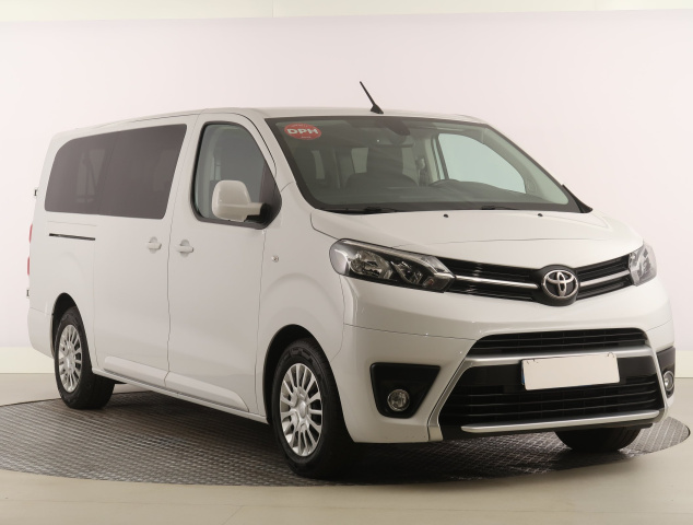 Toyota Proace Verso 2024