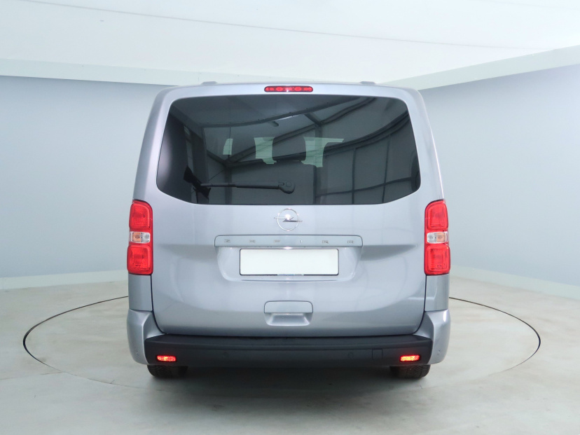 Opel Zafira Life, 2025
