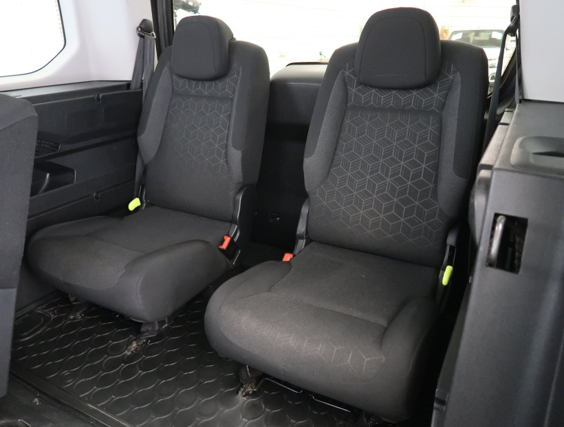 Peugeot Rifter, 2019