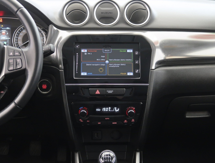 Suzuki Vitara, 2023