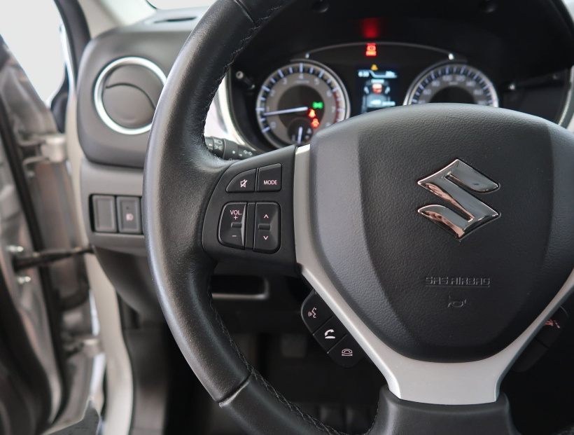 Suzuki Vitara, 2023