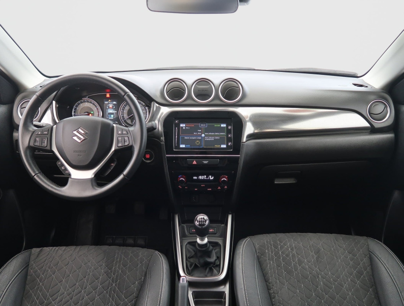 Suzuki Vitara, 2023