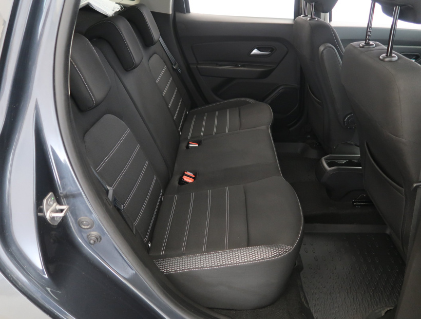 Dacia Duster, 2021