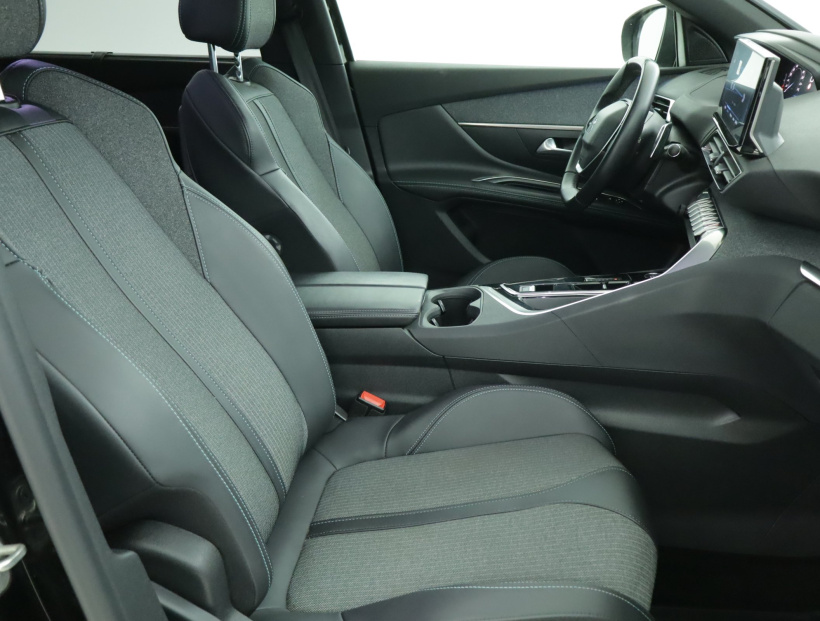 Peugeot 5008, 2023
