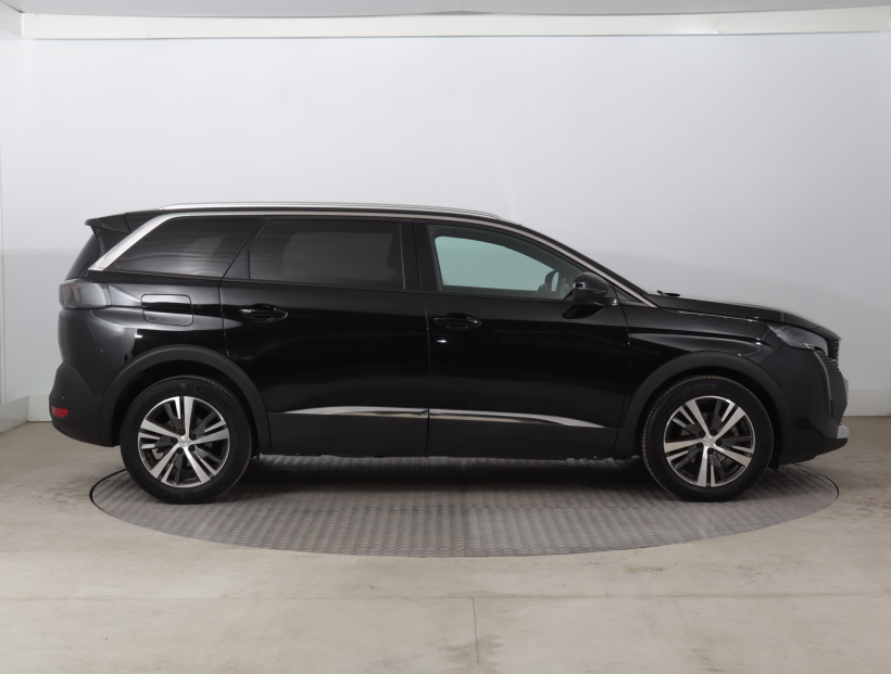 Peugeot 5008, 2023