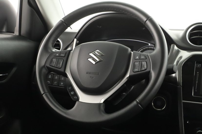 Suzuki Vitara, 2023