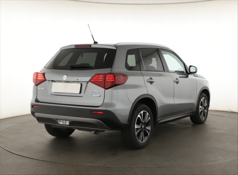 Suzuki Vitara, 2023
