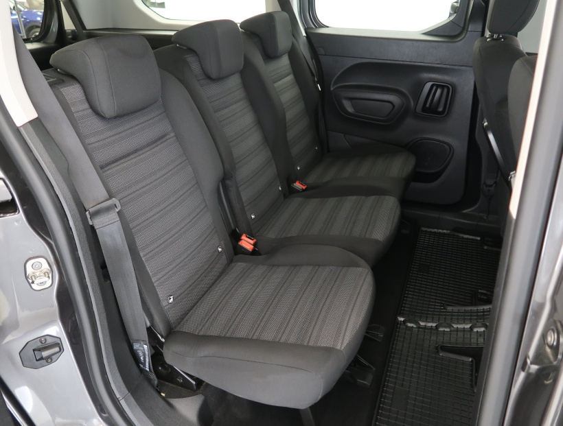 Opel Combo, 2021