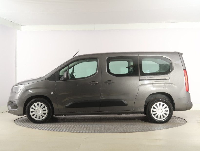 Opel Combo, 2021