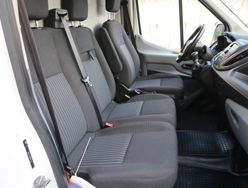 Ford Transit, 2018