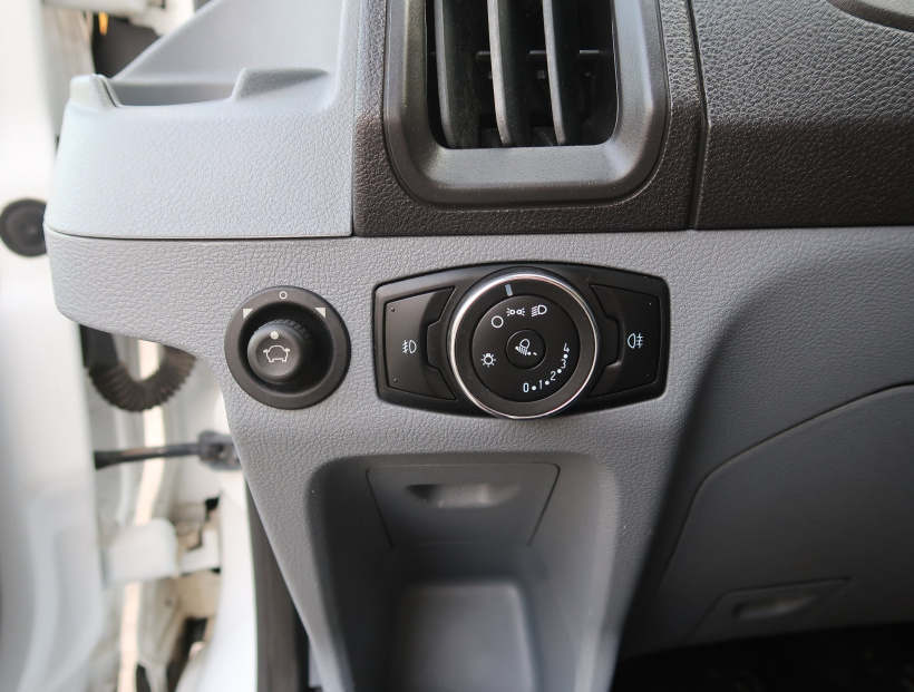 Ford Transit, 2018