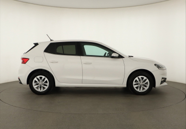 Škoda Fabia - 2023