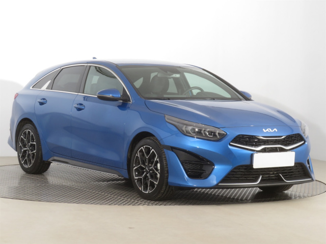 Kia ProCeed 2022