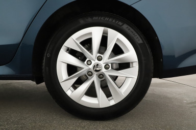 Škoda Octavia - 2023
