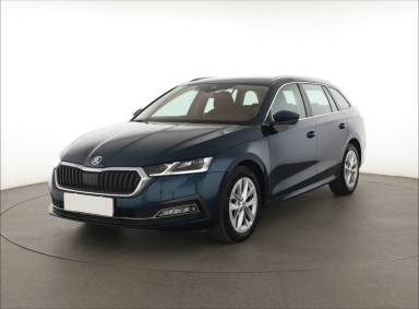 Škoda Octavia - 2023