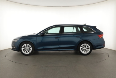Škoda Octavia - 2023
