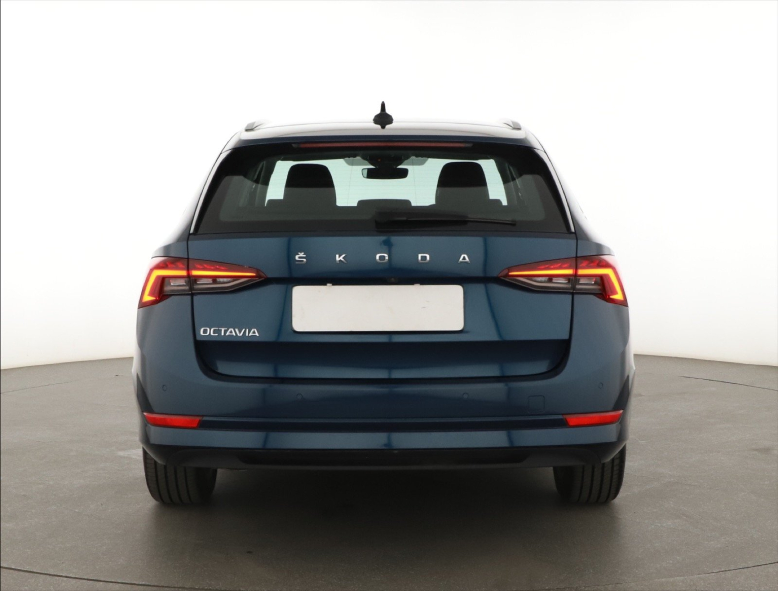 Škoda Octavia - 2023