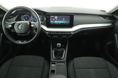 Škoda Octavia - 2023